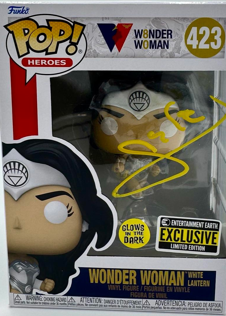 Gal Gadot Signed Funko Pop #423 (Wonder Woman) - ACOA